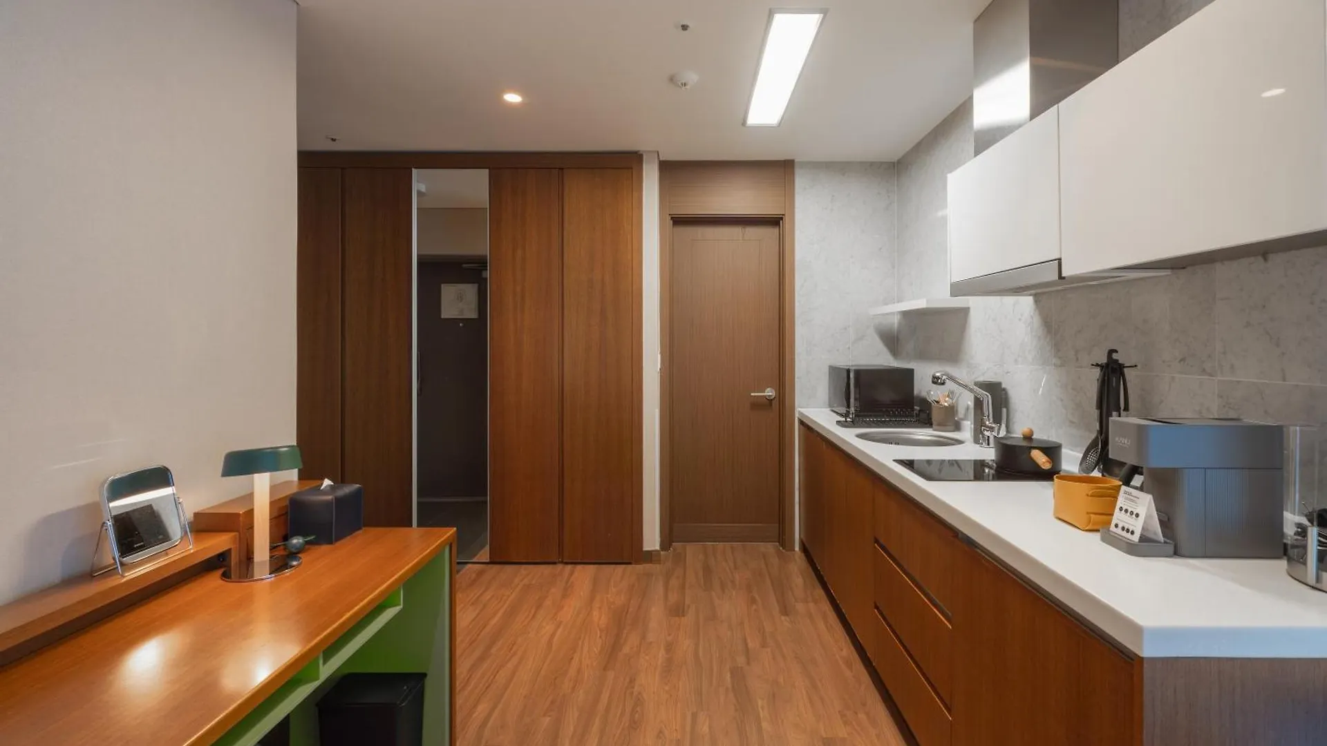 Urbanstay Haeundae Station 부산광역시