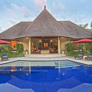 https://kunja-villa-hotel-and-spa.ubudhotelsnow.com