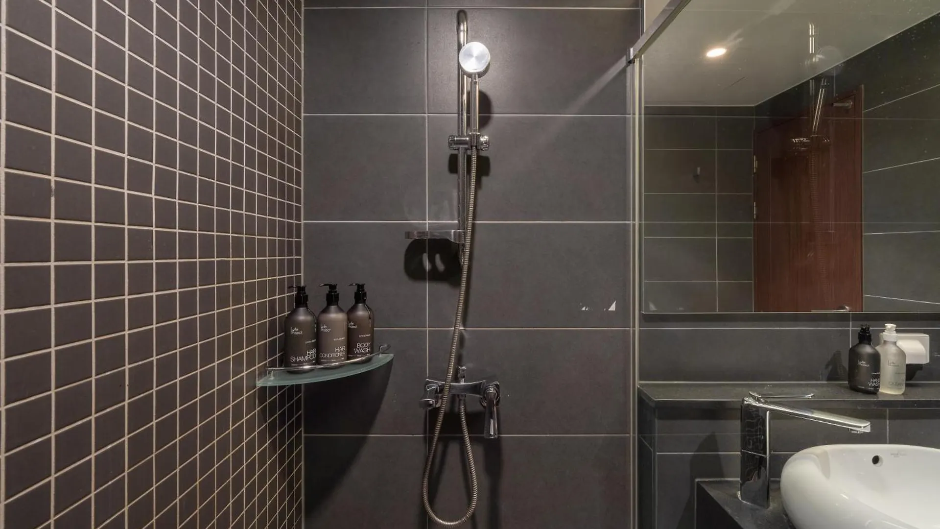 Urbanstay Haeundae Station Pusan 0*,